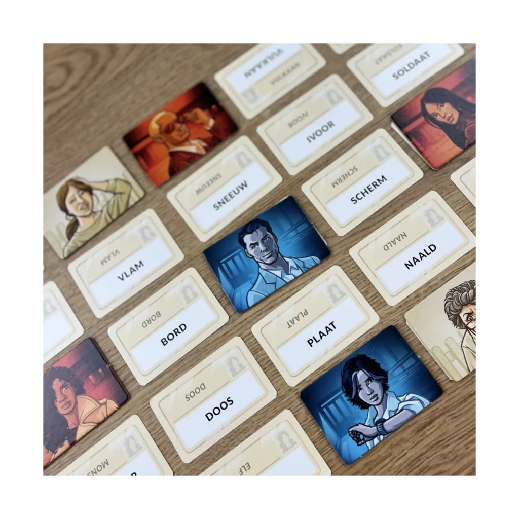 codenames_kaartspel_impressie.webp